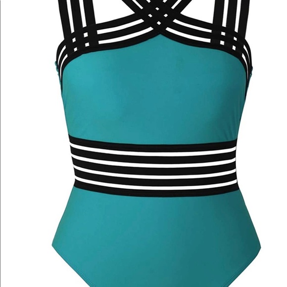One piece bathing suit with front crossover - Picture 2 of 5